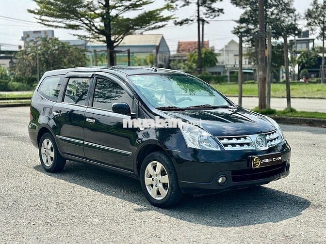 Nissan Grand Livina 2010 Đen
