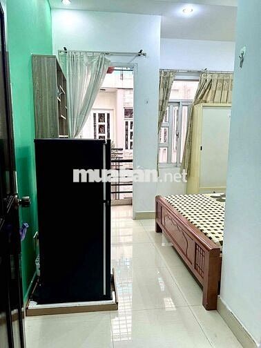 Studio full nội thất ban công siêu thoáng  nằm ngay mặt đường cầu nvc