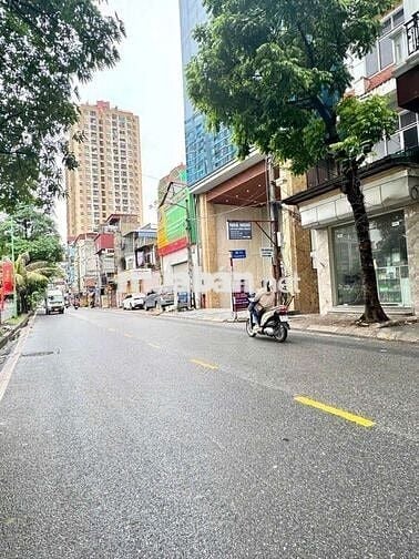 Cho Thuê Nhà Mặt Phố - Trịnh Đình Cửu 7 Tầng Thang máy, Nhà mới Tinh