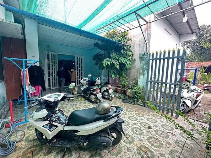 Bán nhà gần UBND phường Tân Vạn 85m2 sổ riêng có hoàn công(P. Tân Vạn)