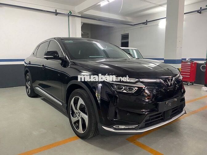 VinFast VF8 2023 Eco - 42000 km