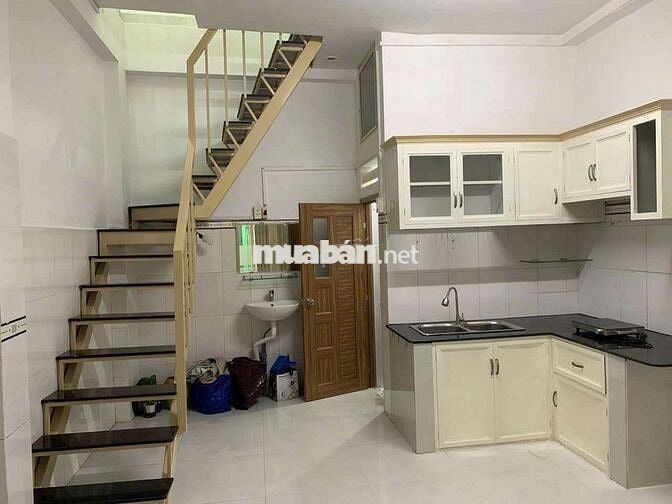 Cho thuê nhà hẻm Nguyễn Sơn Quận Tân Phú