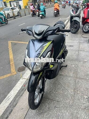 Yamaha Luvias Fi 2016 mới 90% biển số thành phố