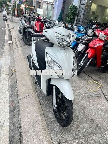 Honda vision 2013 mới 90% biển số thành phố