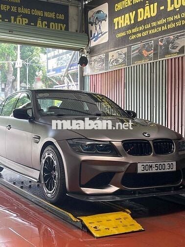 BMW 3 Series 2011 320i - 47000 km