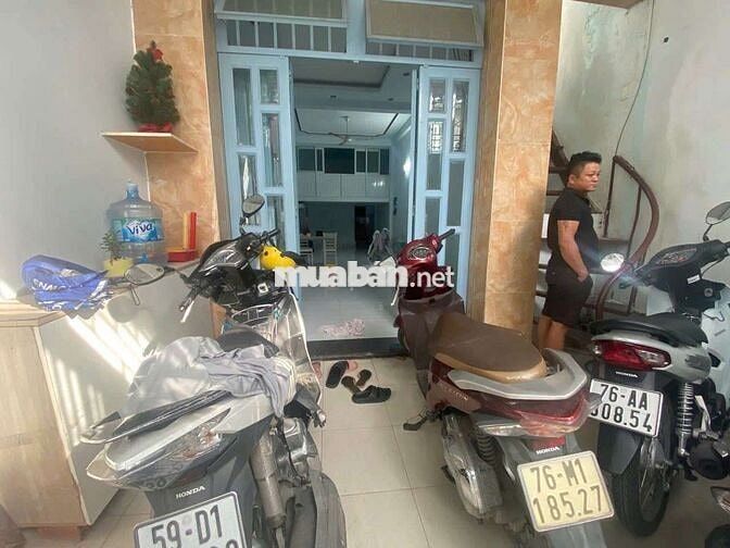 Cho thuê nhà 1/ hẻm tải Thông đường Tô Hiệu p Hiệp Tân Q Tân Phú