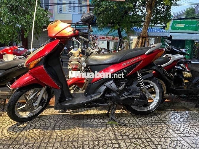 BÁN XE HONDA CLICK MÁY THÁI RIN NGON