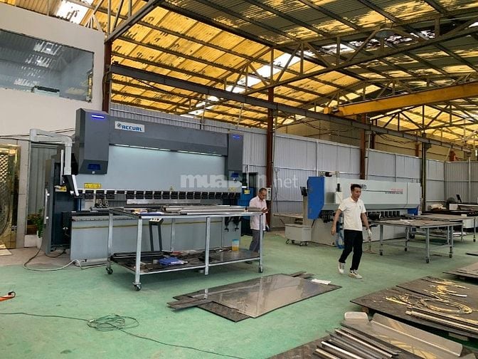 TUYỂN THỢ/PHỤ MÁY CHẤN, CẮT LASER VÀ THỢ/PHỤ/HỌC VIỆC GÒ NUÔI ĂN Ở