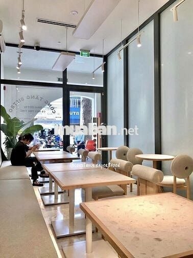 🔥Mặt bằng trống suốt 50m2, khu mặt tiền sầm uất Phạm Ngũ Lão