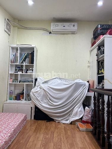 Phòng cho thuê gần chùa Ngọc Hoàng