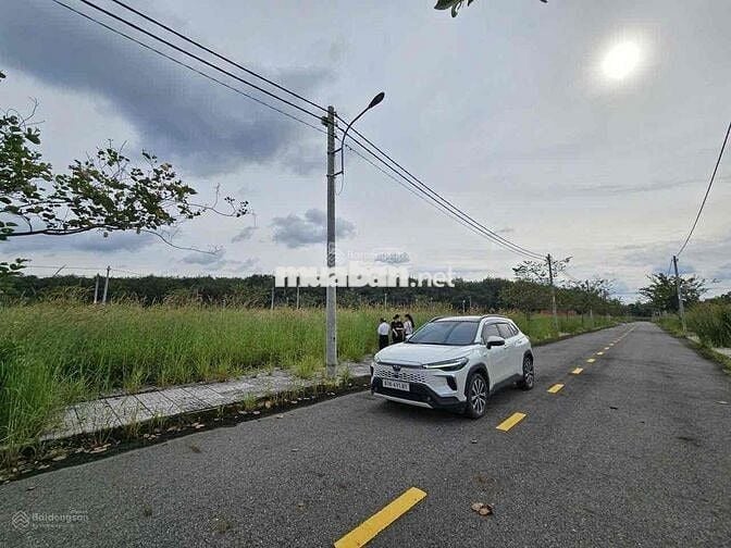 Lô đất 100m2 có sổ sẵn, ngay KCN hiện hữu, Lai Hưng, Bàu Bàng, TP HCM