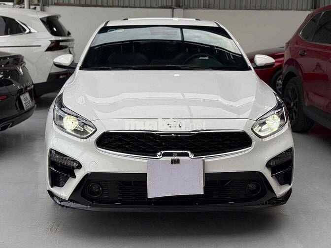 Kia Cerato 2021 2.0 AT PREMIUM - 24000 km