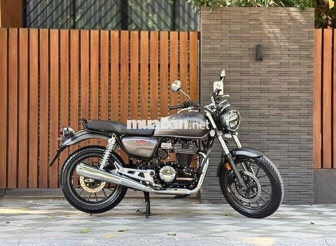 Honda CB 350 H’ness 2025