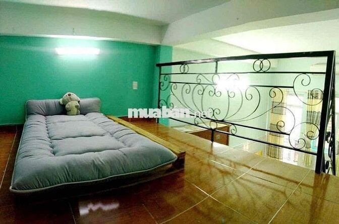 Phòng gác + ban công 35m2 full nt ngay Bạch Đằng