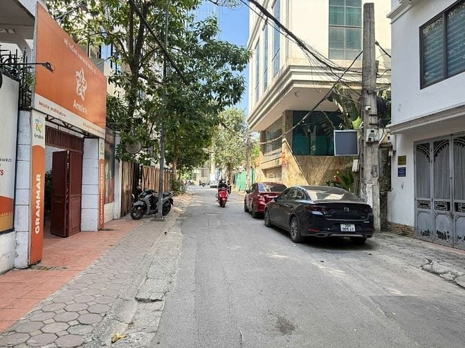 CẦN BÁN NHÀ PHÂN LÔ NGÕ VIP PHỐ LÁNG HẠ