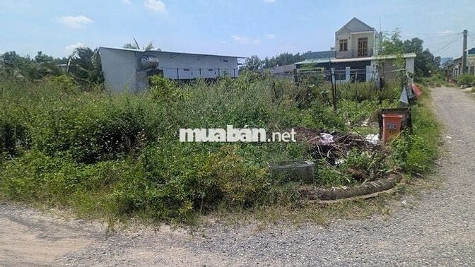 Cần bán đất 2 mặt tiễn  Lộc An gần chợ mới Long Thành