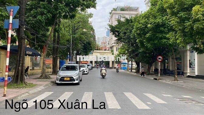 Cho thuê nhà 4 tầng Ngõ 105 Xuân La