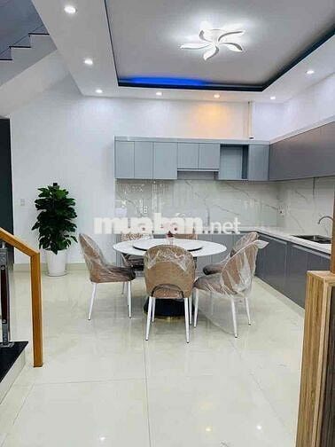 Bán nhà Đô Đốc Tuyết - Hoà Xuân