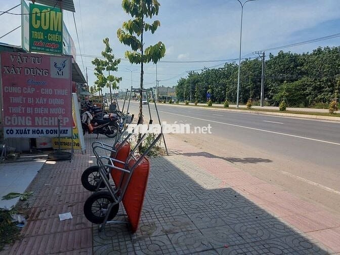 cho thuê mặt bằng  cổng vsip3+5 phòng trọ