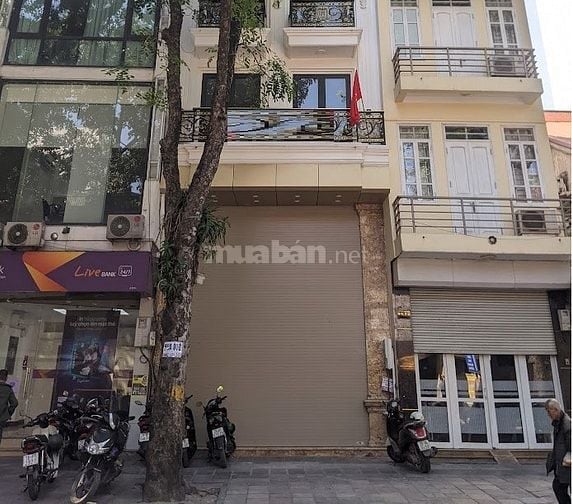 Nhà mới Mặt phố LÒ ĐÚC 80m2 x 2 tầng, mặt tiền 5,5m 40tr nhận nhà ngay