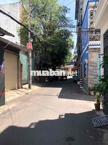 NHÀ 3 TẦNG SÂN VƯỜN XD RẤT ĐẸP - HOÀN CÔNG ĐẦY ĐỦ - HUỲNH VĂN NGHỆ