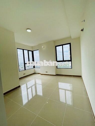 Cho thuê CH Đức Khải Q7. 161m2 3PN 4WC. Giá chỉ 12 tr/tháng.