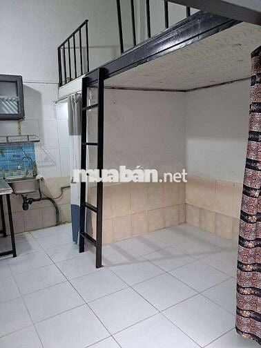 Phòng trọ 15m2, có gác, đường Nguyễn Hữu Cảnh, p.22, Q. Bình Thạnh.