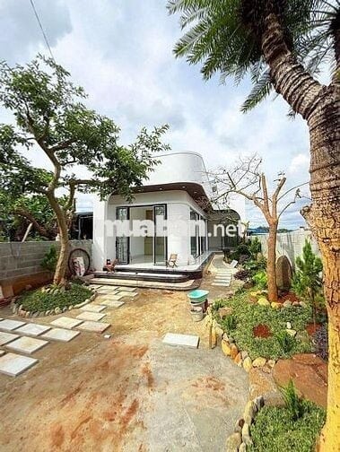 🏡BÁN NHÀ CẤP 4 SÂN VƯỜN GẦN ĐƯỜNG NGUYỄN TRUNG TRỰC – BẾN LỨC, LONG AN