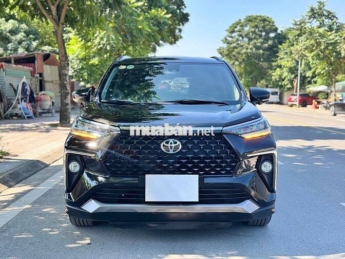 Toyota Veloz Cross CVT Top 2022
