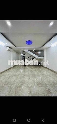 Cho Thuê Nhà Mặt Tiền DT 4x16 1Trệt 2Lầu 3Pn 3Wc Có Thể Kinh Doanh VP