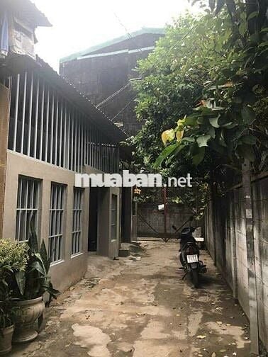 Nhà nguyên căn 102m, cuối đường số 9 Linh Tây(Hẻm 12 Trần Thị Vững)