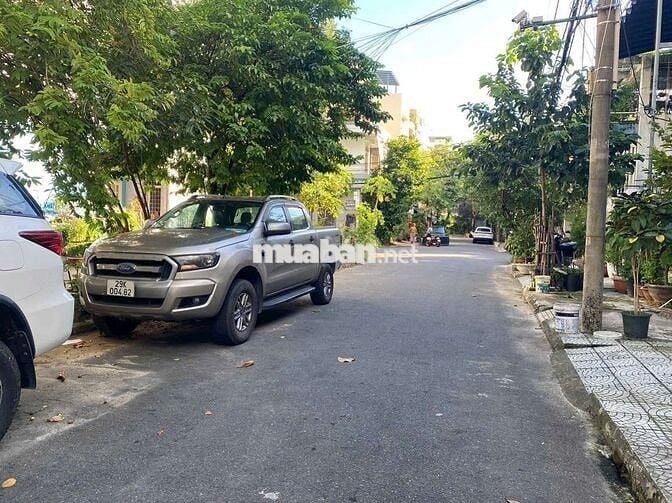 Bán nhà 3 tầng mặt tiền hòa cường - Đà Nẵng