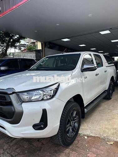 Toyota Hilux 2020 2.4E 4x2 AT - 130000 km