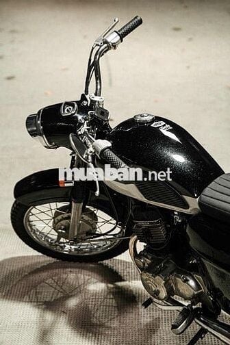 HONDA CB125T CUSTOM