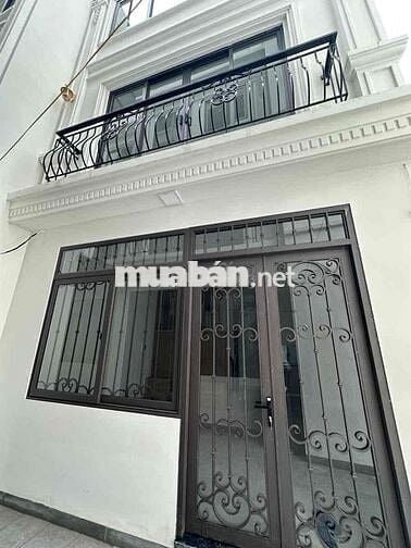 🏡 NHÀ 4 TẦNG MỚI XÂY – GIÁ RẺ NHẤT TẠI LONG BIÊN 30m2 giá nhỉnh 4.x Tỷ