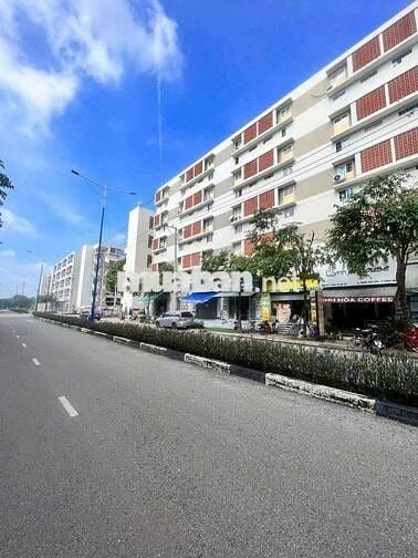 57 m² shophouse. Becamex Định Hòa, sổ hồng: 1,3 tỷ