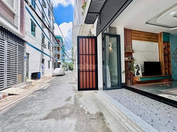 Trần Xuân Soạn - hẻm 6m nhà mới cực đẹp, giá chỉ 3tỷ5 nhà 2tầng SHR