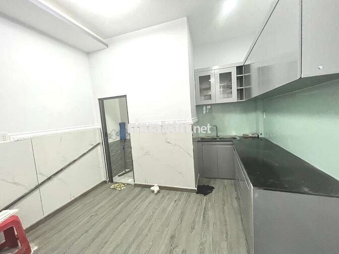 NHÀ NHỎ – VỊ TRÍ LỚN. CÁCH PVĐ 200M MÀ GIÁ VẪN DƯỚI 3 TỶ… AI NHANH THÌ