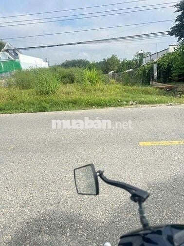 Cần sang lại miếng đất 250m2 ngay mt đường DH ngay TTHC mới, giá rẻ