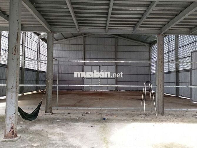 Cho thuê kho xưởng đường phạm hữu lầu , xã phươc kiển , huyện nhà bè