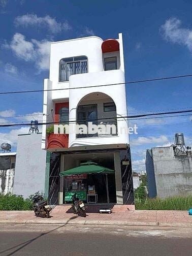 nhà cho thuê: mặt tiền trần quý cáp( tân lập)