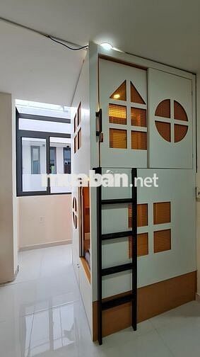 BOX CAO CẤP - CÓ THANG MÁY - THƯ VIỆN - NGAY TRƯỜNG ĐH IUH CS1 200M