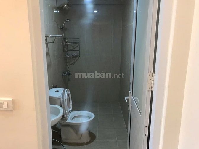 Chính chủ cho thuê căn 2N2VS chung cư Green star 234 Phạm Văn Đồng-HN