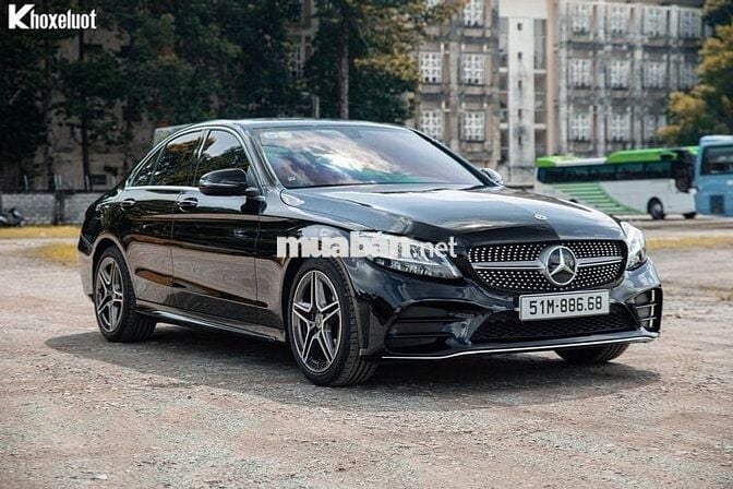 Mercedes C180 AMG 2021 siêu lướt full lịch sử hãng