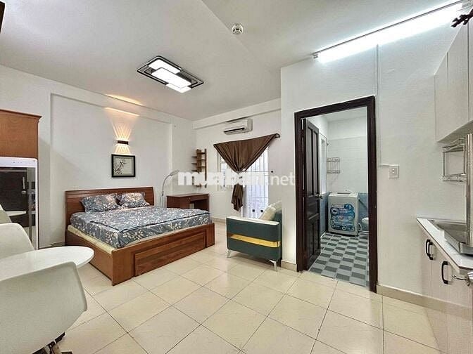 CHO THUÊ PHÒNG BAN CÔNG, FULL NỘI THẤT KHU SÂN BAY - QUẬN TÂN BÌNH