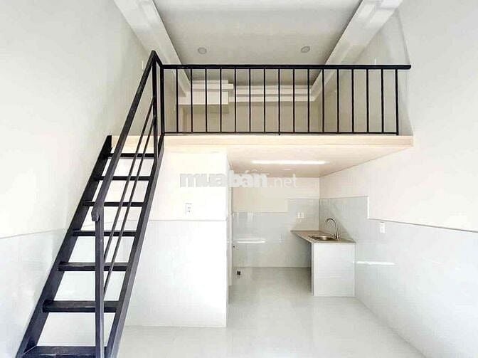 CĂN HỘ NGAY TRỆT GIÁ RẺ SẲN MÁY LẠNH GÁC CAO 1M7- MỚI XÂY THOÁNG MÁT