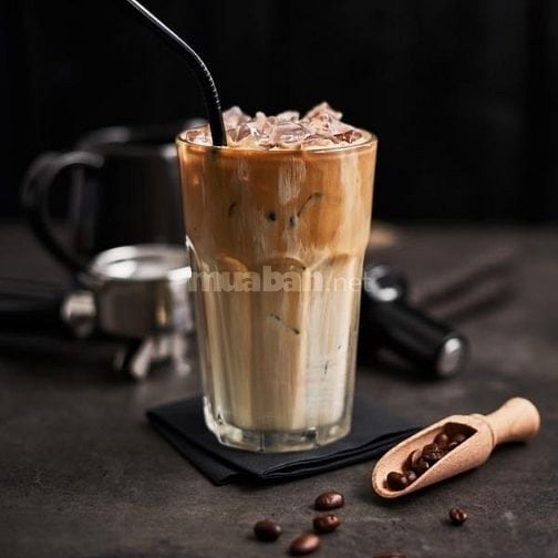 CẦN GẤP NGƯỜI PHỤ BÁN CAFE MÙA NOEL
