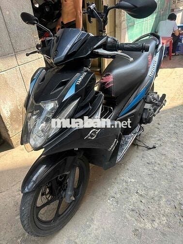 Novou 5 năm 2012. Máy êm. BS 60 cavet đầy đủ