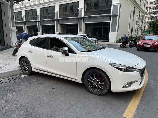 Mazda 3 2018 1.5 AT - 57000 km