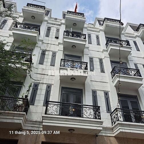 Cho thuê phòng ban công. Khu vip Bảo Ngọc